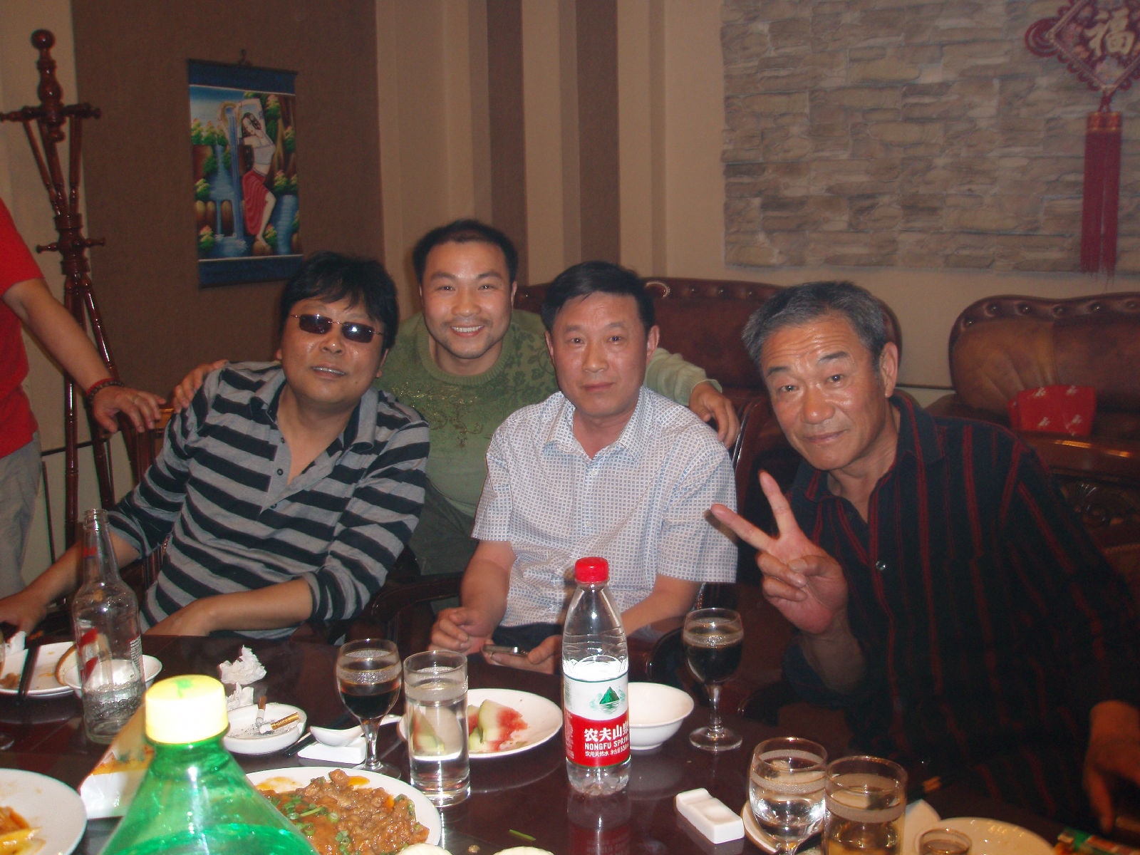 http://www.119127.cn/pics/default/download/e9af415660dc054578f8c4804f25f885.jpg