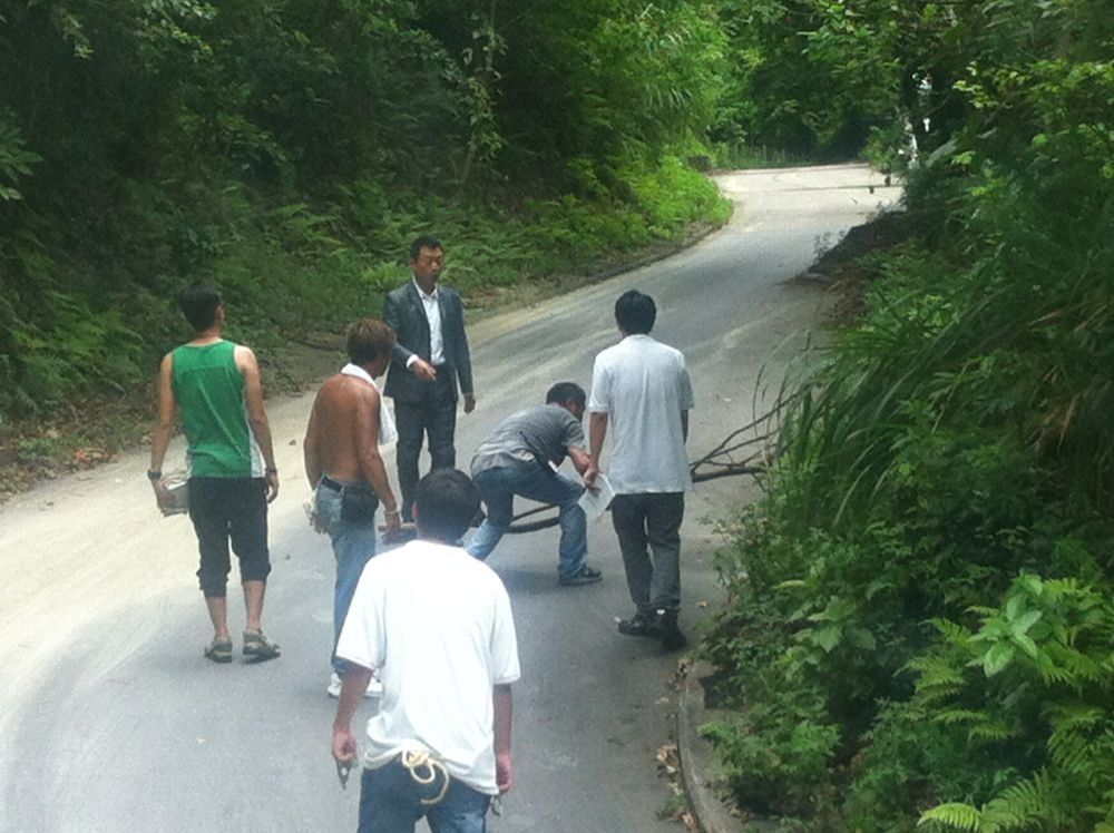 http://www.119127.cn/pics/default/download/ea61ae8e89f334ea0dd0e1a8124cec70.jpg