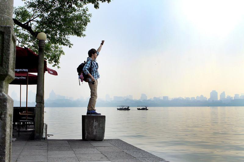http://www.119127.cn/pics/default/download/eda32788996e82aff34fa52af795f277.jpg