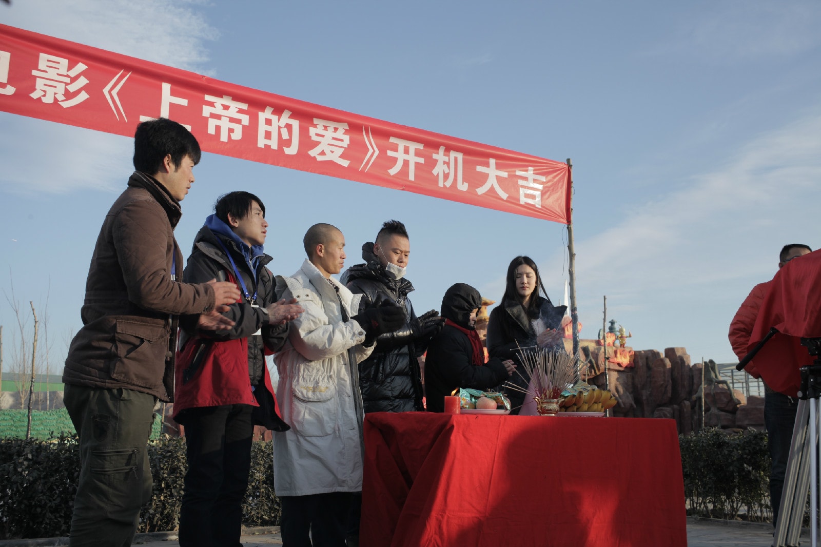 http://www.119127.cn/pics/default/download/f1fbfa6bb4eef21a506863d17de48b2b.jpg