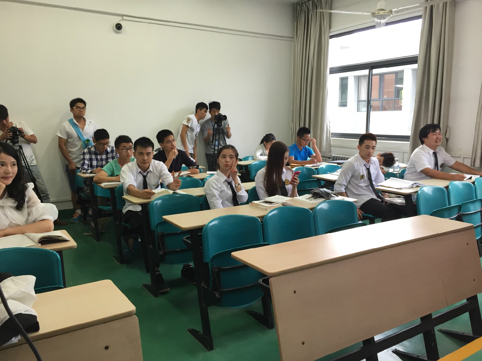 http://www.119127.cn/pics/default/download/fa96bb3c19940754319df81666847ed9.jpg