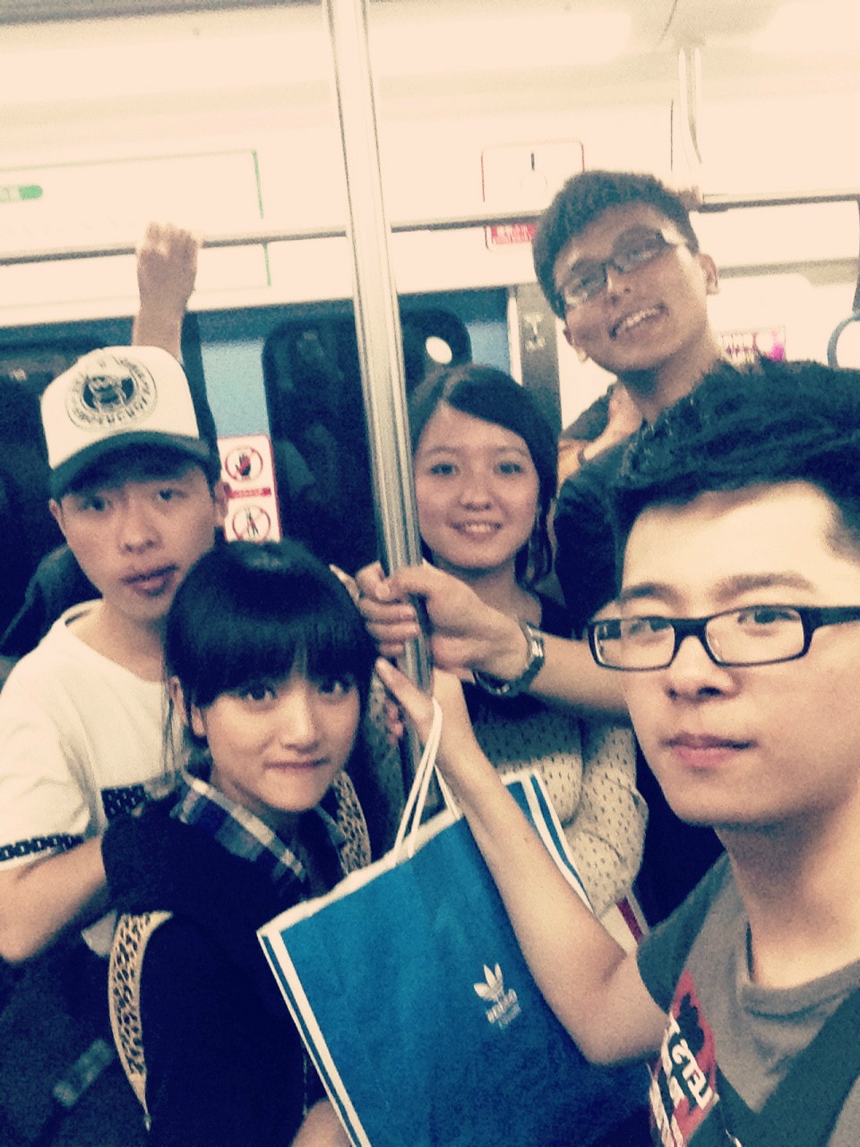 http://www.119127.cn/pics/default/download/fde2b66ea532449bd748c4e439604cc3.jpg