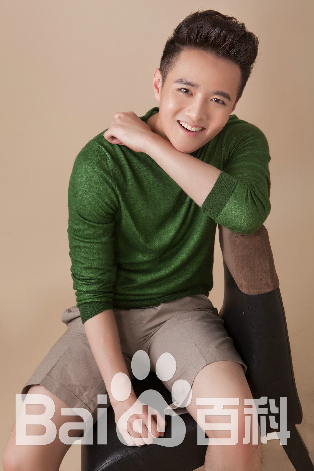 http://www.119127.cn/pics/star/pic/0089f19ca4a486c2cb9c1f44fc1e1438.jpg