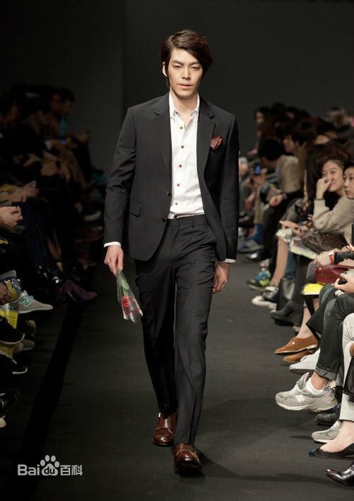 http://www.119127.cn/pics/star/pic/0113f79def695f9d7a6830abc9b5b9db.jpg
