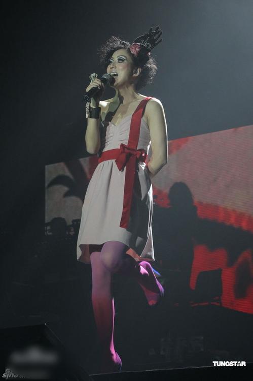 http://www.119127.cn/pics/star/pic/01d57c19d2434085f8f1d2466c039515.jpg