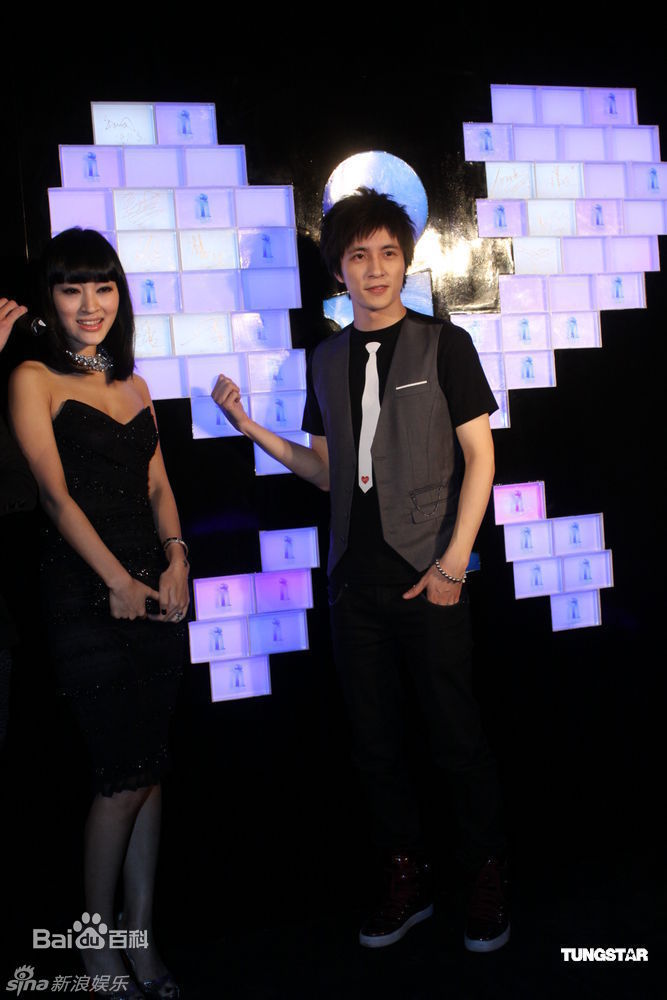 http://www.119127.cn/pics/star/pic/024f10b4ad846bacbc6027bbf3dc4648.jpg