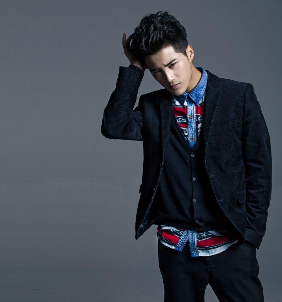 http://www.119127.cn/pics/star/pic/02ccbedd74a98bfc8d897b473db1d2d6.jpg