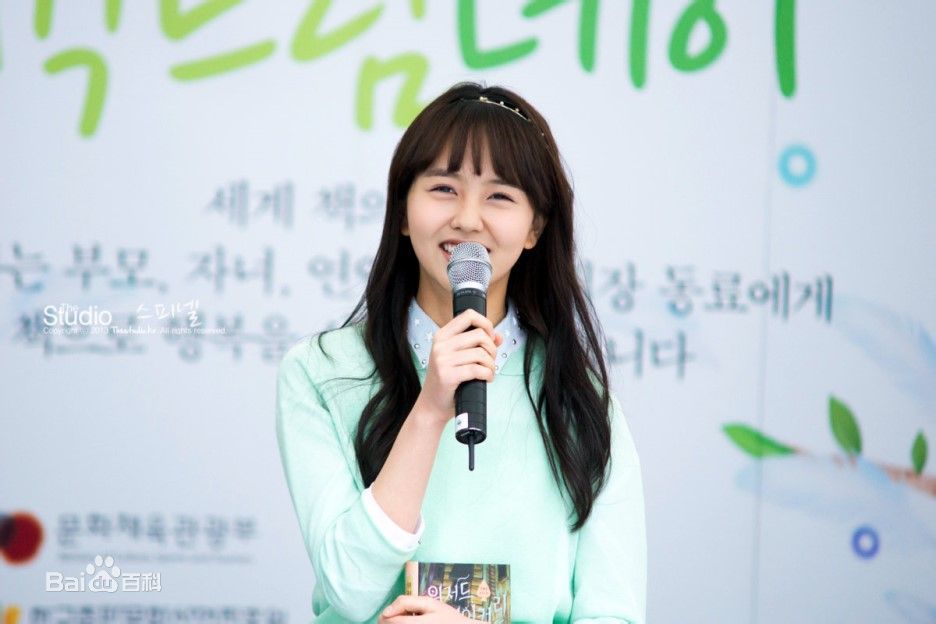 http://www.119127.cn/pics/star/pic/0446205ed286a0c31fb3a199a52dd5cd.jpg