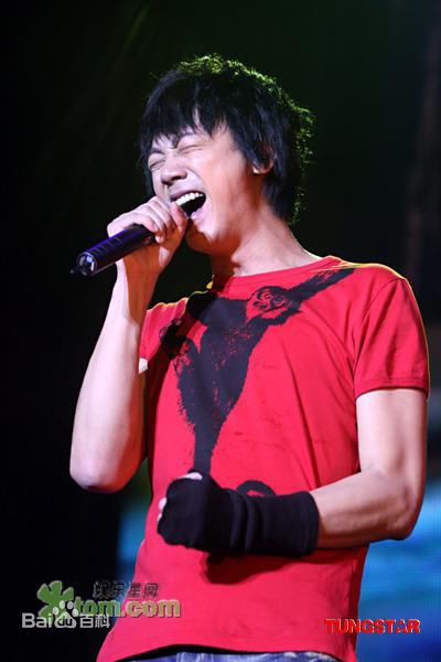 http://www.119127.cn/pics/star/pic/049fb2ddcc5d61151c7f48b5801b7926.jpg