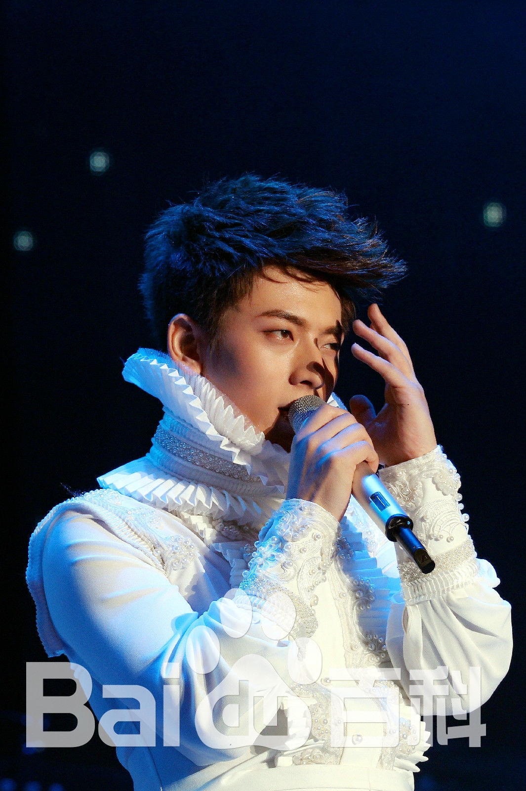 http://www.119127.cn/pics/star/pic/05558c3f5945a0eb0da5bb8b5cce8e91.jpg