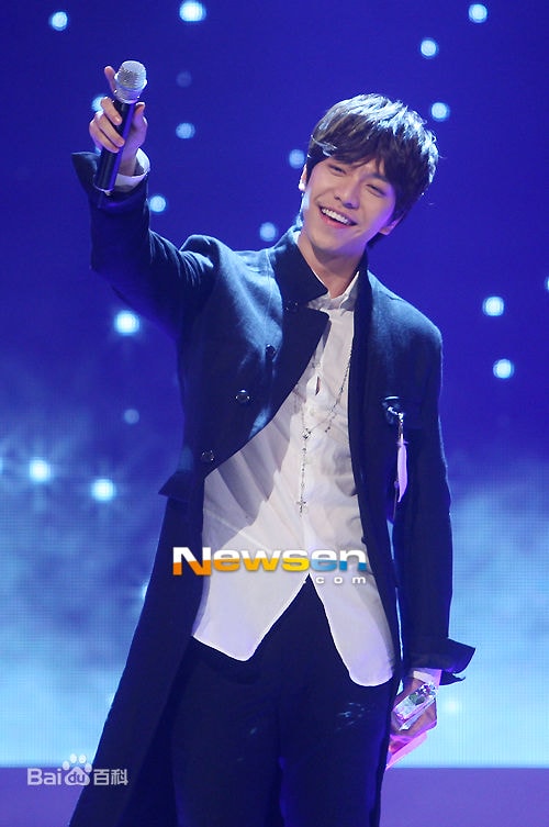 http://www.119127.cn/pics/star/pic/06067359886668718e04c96d4d081a48.jpg
