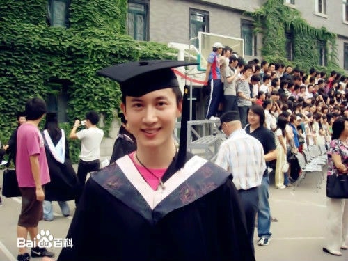http://www.119127.cn/pics/star/pic/065d7ea9c090c1c21e5f53f96cad4aee.jpg