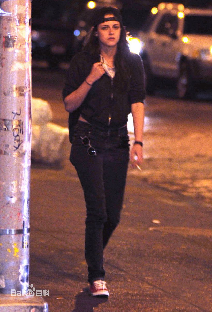 http://www.119127.cn/pics/star/pic/0763e4eacbc743b1e7988f3e5f4c723c.jpg