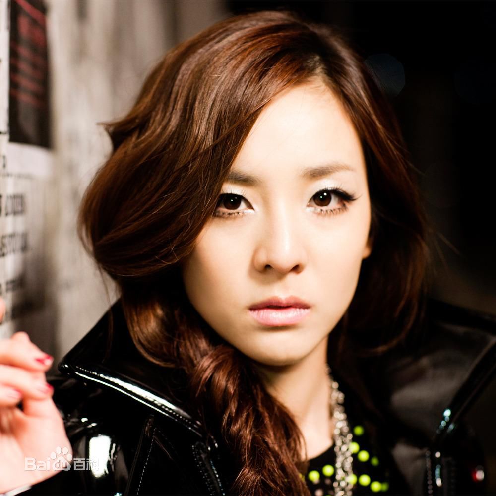 http://www.119127.cn/pics/star/pic/0765b1cc1e8b0feeb890e306b57e2642.jpg