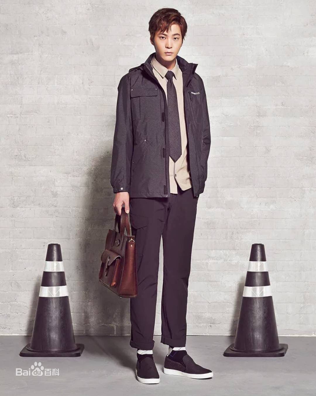 http://www.119127.cn/pics/star/pic/07e1e4b3a6c87a8b2151b2bb87440af0.jpg