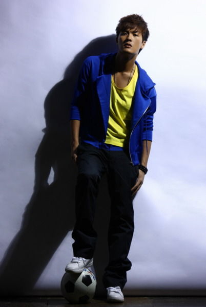 http://www.119127.cn/pics/star/pic/08a7bd6f3cacdf4542dd457bc29eed10.jpg