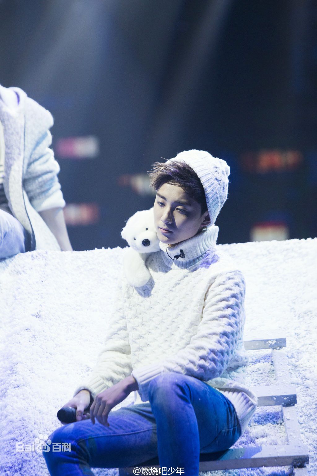 http://www.119127.cn/pics/star/pic/0a6a0713b35d32fbb843262b9e390c18.jpg
