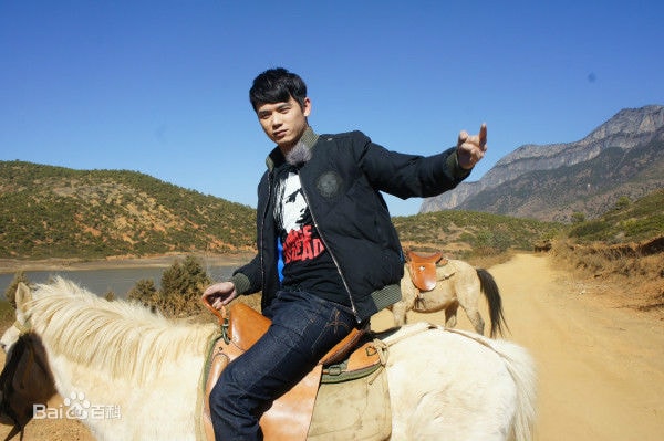 http://www.119127.cn/pics/star/pic/0be92e0c77da38ea9060a59a2a5037ae.jpg