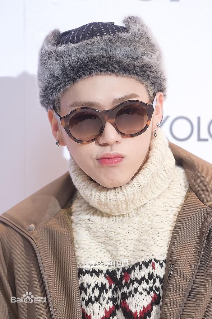 http://www.119127.cn/pics/star/pic/0cdeaaf52519fb1534baef694d2cb7c3.jpg