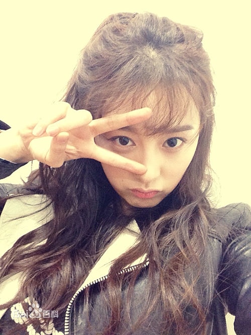 http://www.119127.cn/pics/star/pic/0d6e0616f843d1f9c2a8deaa38869d30.jpg