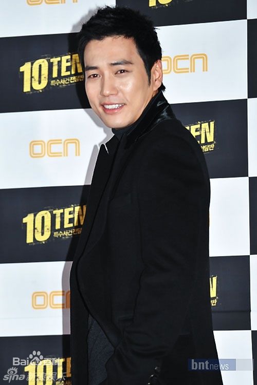 http://www.119127.cn/pics/star/pic/0e4e573f48c6e60fbffda879c0b960bd.jpg