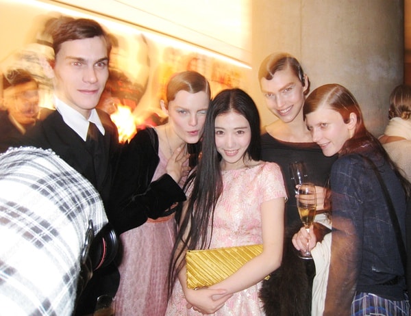 http://www.119127.cn/pics/star/pic/0e5d/ea1b2e0d7bcb9cf12492ef054416.jpg