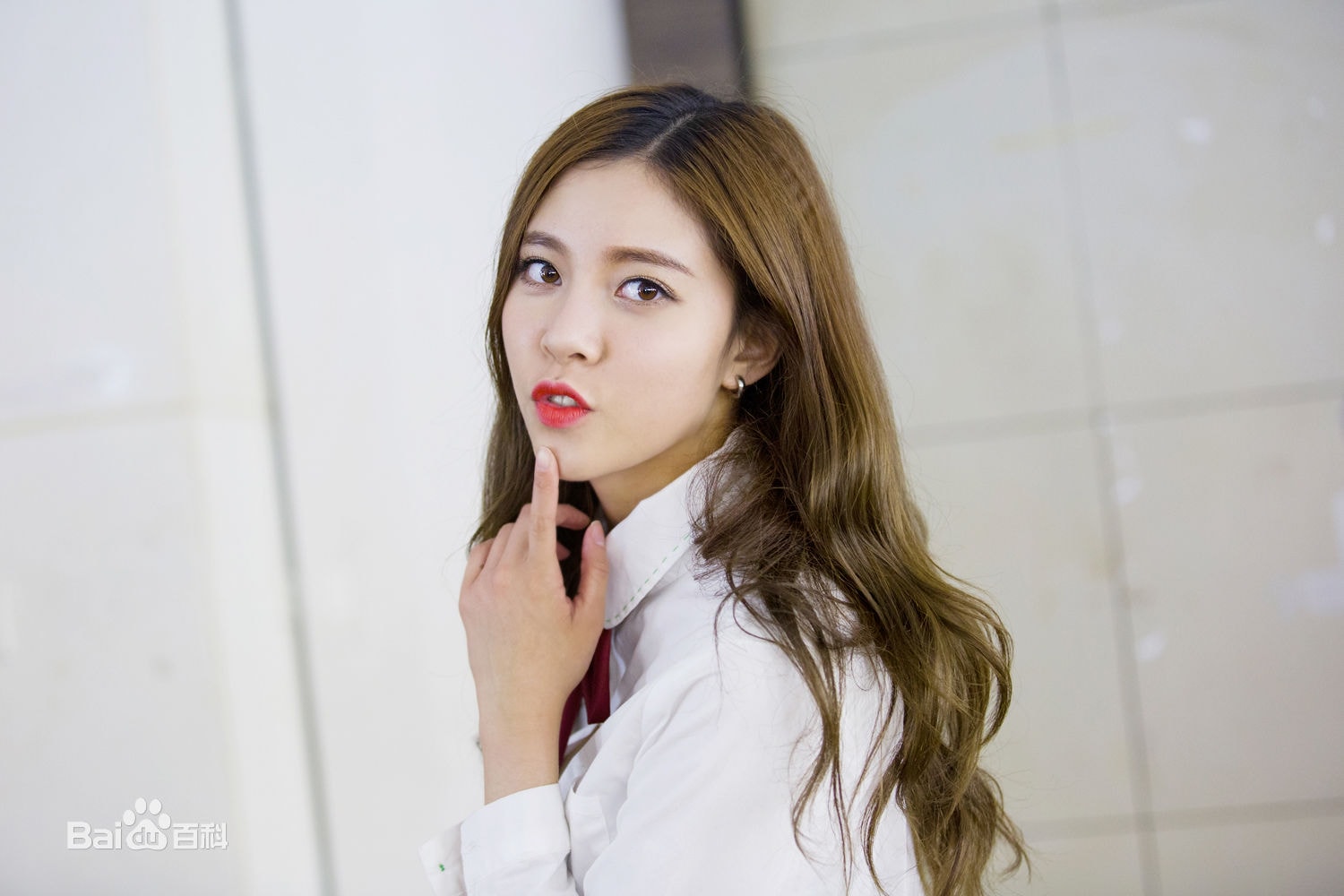 http://www.119127.cn/pics/star/pic/0e97b8c053de76997ab5b4724dc0b03f.jpg