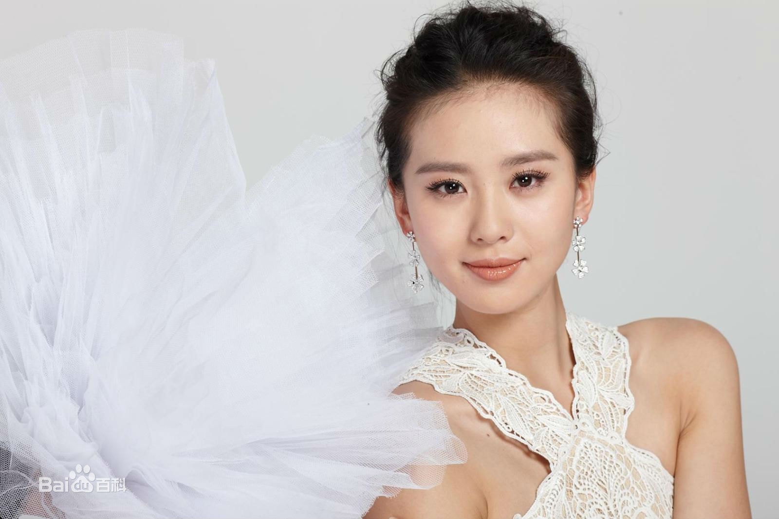 http://www.119127.cn/pics/star/pic/0e983b689b4aa7bd24e68806c5420d94.jpg