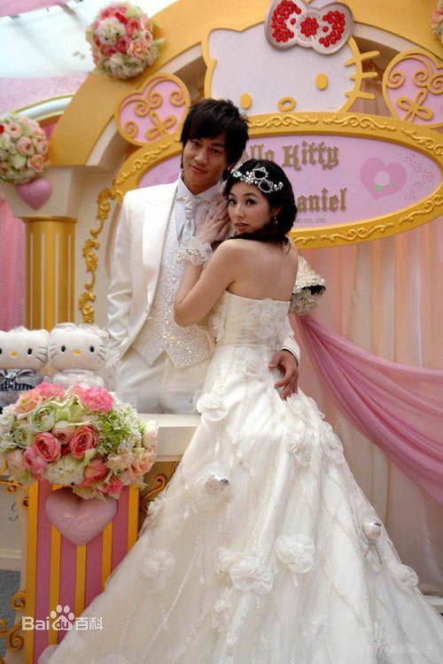 http://www.119127.cn/pics/star/pic/0f4ead26b7b3b96b97efe1c816dca2f0.jpg