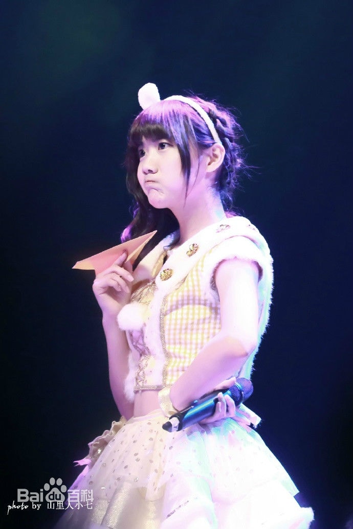 http://www.119127.cn/pics/star/pic/107a92a280b6ac8ca9b906ec563cb1ba.jpg