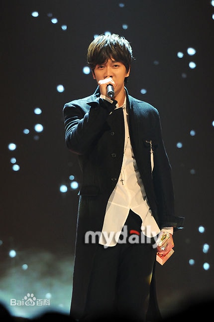 http://www.119127.cn/pics/star/pic/118da9326c97637f5d6b3e127711a0b3.jpg