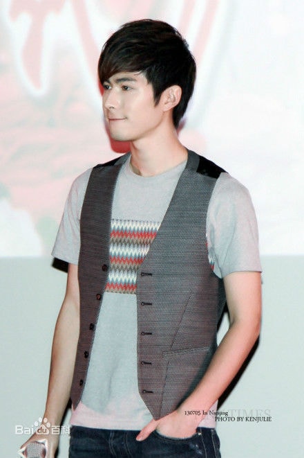 http://www.119127.cn/pics/star/pic/11b15425fddccfec65f2a9db658fae38.jpg