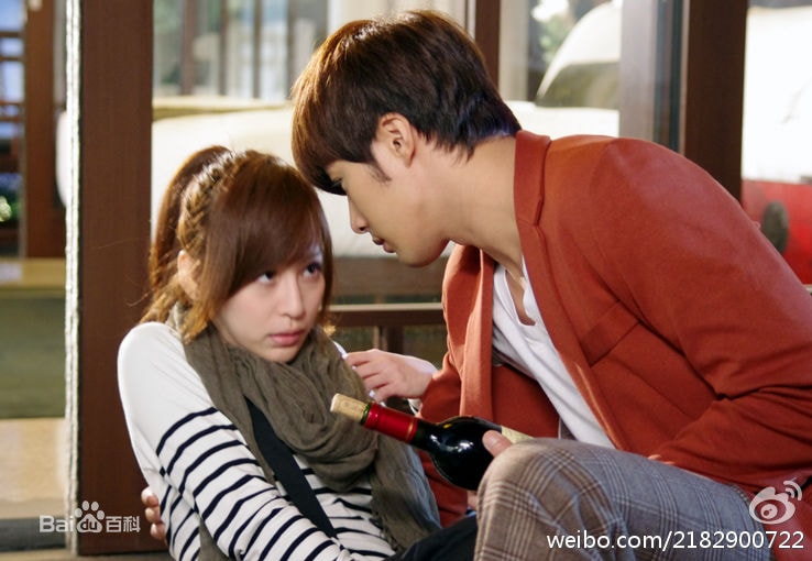 http://www.119127.cn/pics/star/pic/120bfcc5e4500c2f13a94b08eb9479bc.jpg