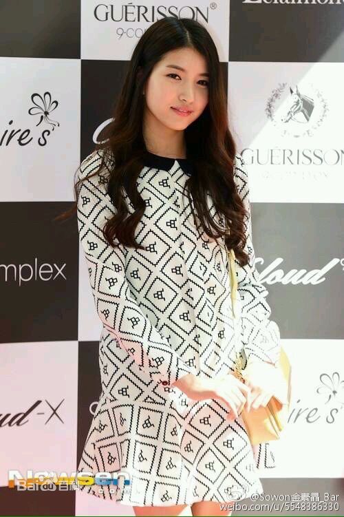 http://www.119127.cn/pics/star/pic/1330654f61ec2b479339022cc6117172.jpg