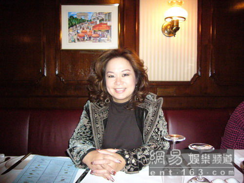 http://www.119127.cn/pics/star/pic/141e44e6d3972eb4088aefc1a483d42f.jpg