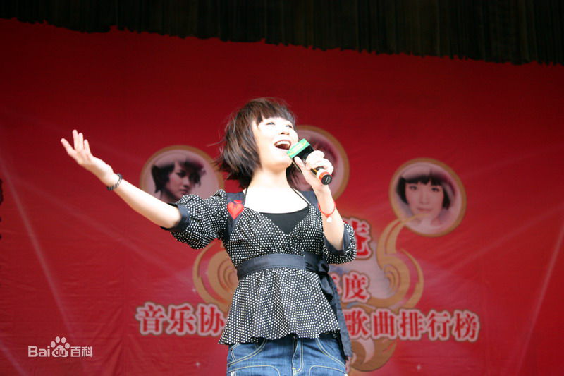 http://www.119127.cn/pics/star/pic/14883067ab4ba81b3cfa76f3fc5d88c5.jpg