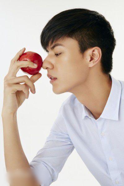http://www.119127.cn/pics/star/pic/149417c89acef944b74d65f4ee331dac.jpg
