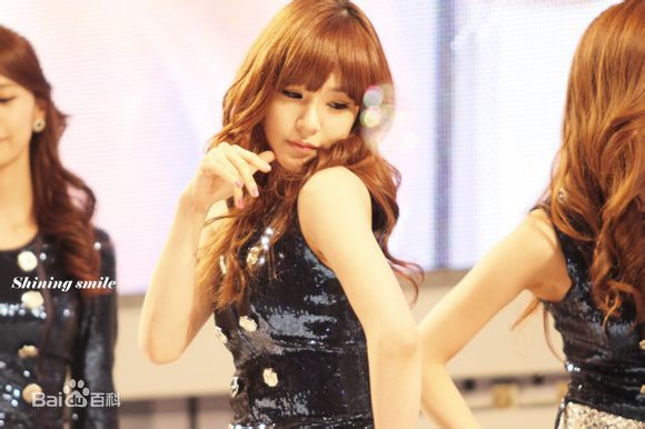 http://www.119127.cn/pics/star/pic/14a21afca224e4a71ccbe194b4a950a3.jpg