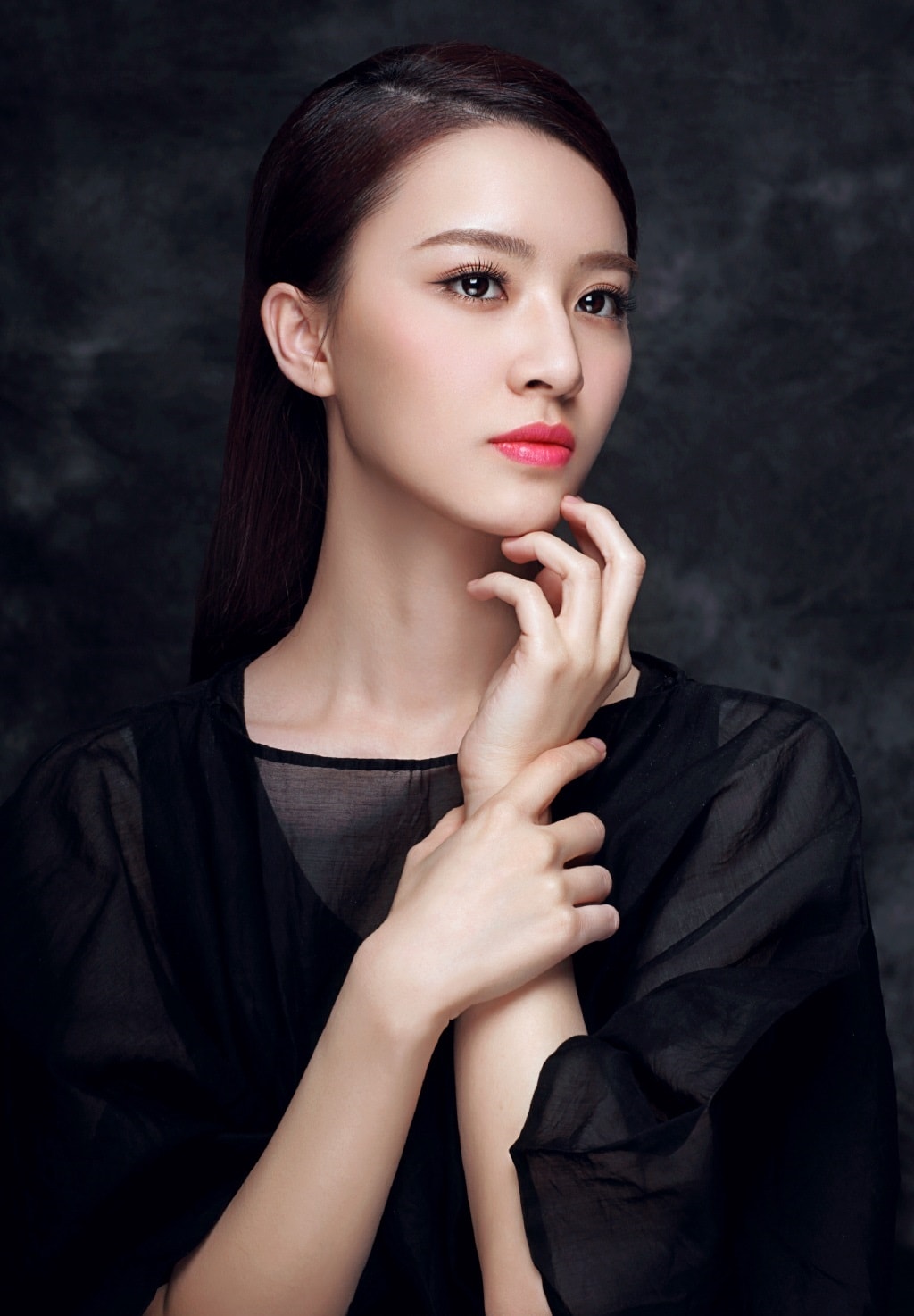http://www.119127.cn/pics/star/pic/14c5684862ae207352d224c5ff8956bb.jpg