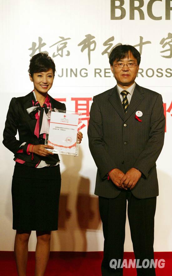 http://www.119127.cn/pics/star/pic/1558/9671b1b12c8478cec12a7e874fd9.jpg