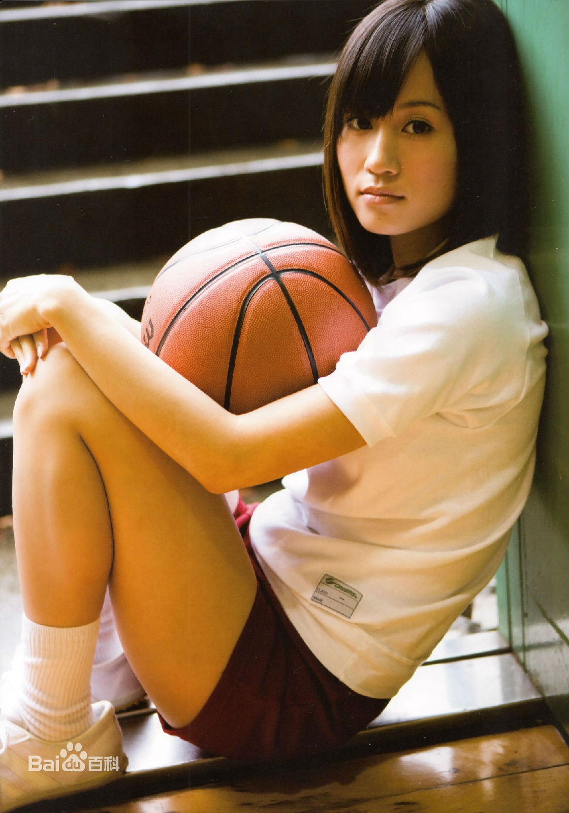 http://www.119127.cn/pics/star/pic/15b1faabe3d21462082839c80baffd56.jpg