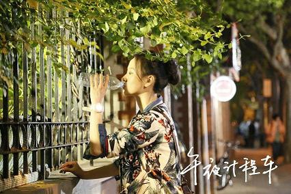 http://www.119127.cn/pics/star/pic/15fe15a27be9aa71913b1f4dcf01ca67.jpg