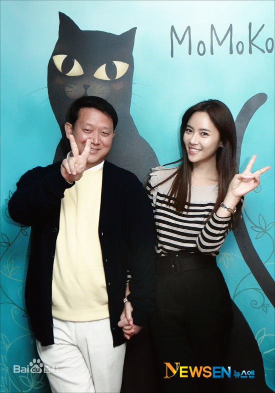 http://www.119127.cn/pics/star/pic/161b4179d183de907054a747a5997724.jpg