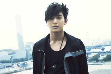 http://www.119127.cn/pics/star/pic/162f562752a2270144d4c7da0ff1915a.jpg