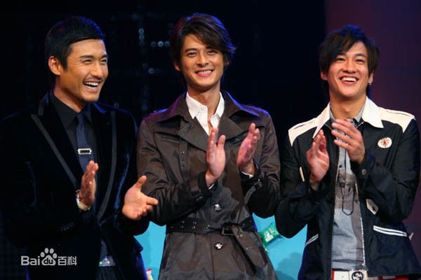 http://www.119127.cn/pics/star/pic/178bef46ca1ac912fffeabaee0408c12.jpg