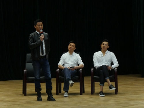 http://www.119127.cn/pics/star/pic/1820/2e0df805e510eb20d5c51315524d.jpg