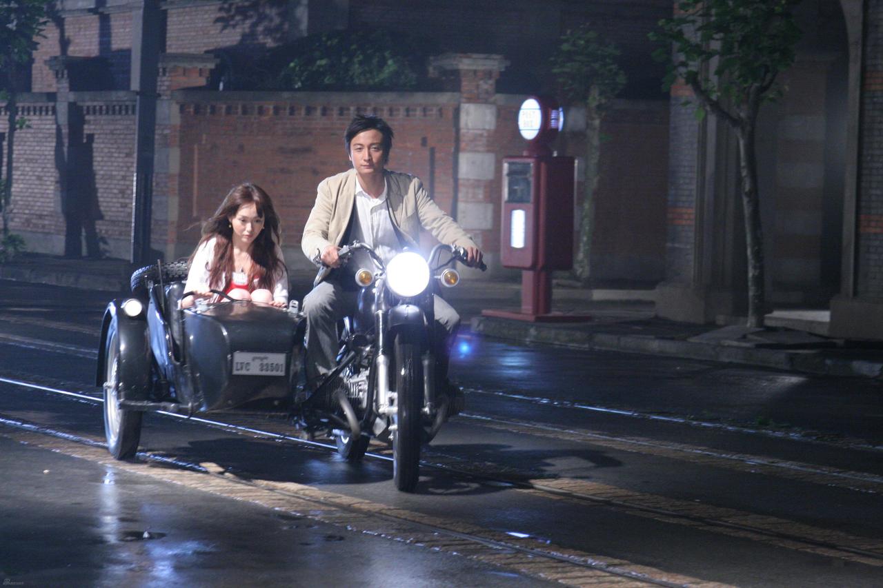 http://www.119127.cn/pics/star/pic/1968/8474945e7d4f9c43cadd32f52c1c.jpg