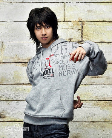 http://www.119127.cn/pics/star/pic/1970d1aa776b720f3b105e4a01b91814.jpg