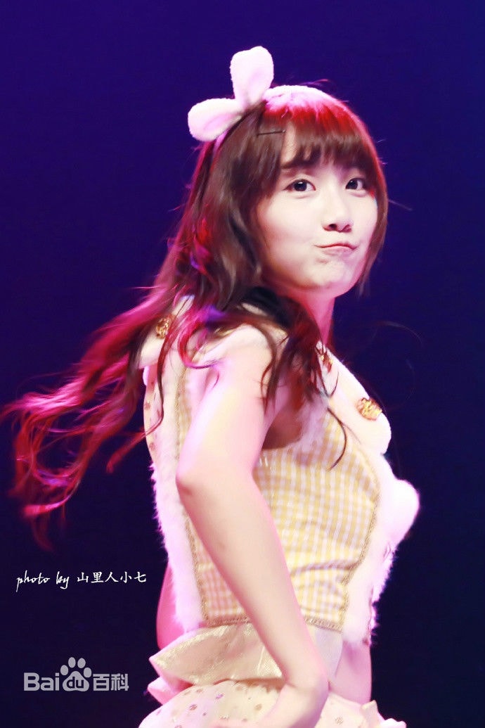 http://www.119127.cn/pics/star/pic/1a01ac3287bd882cab978cd59d3b98ad.jpg