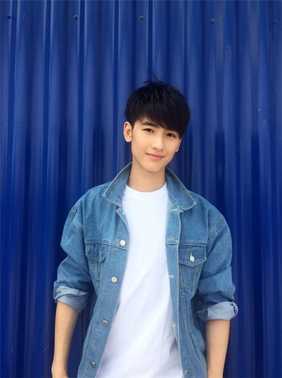 http://www.119127.cn/pics/star/pic/1a13846c604438e9e48bfe3a13e163bf.jpg